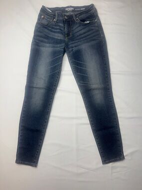 Denizen Levi's Modern Skinny Dark Wash Stretch Jeans Size 25 Women's